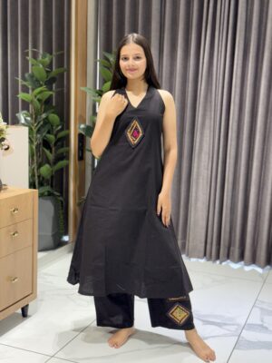 black halter kacchi work